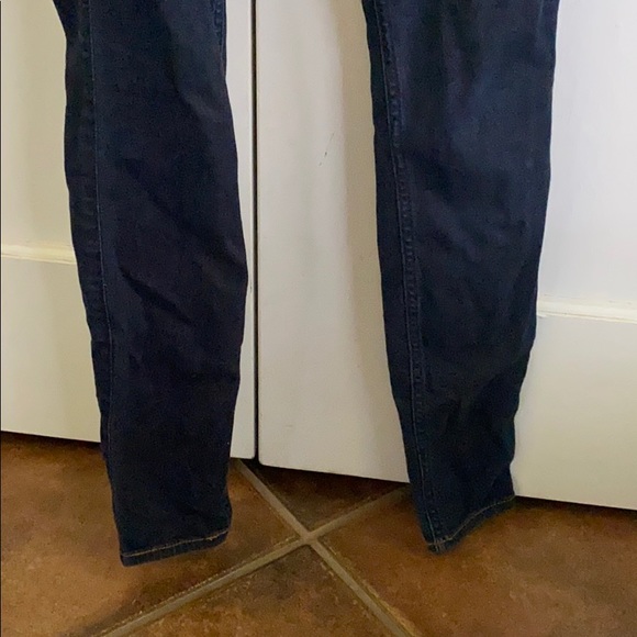 HOLLISTER JEANS - Picture 7 of 8